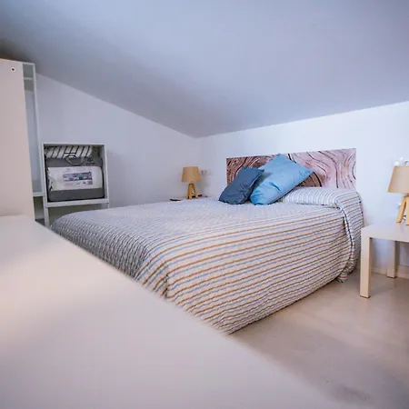 Apartment Puerta Del Tajo
